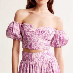 Floral Off-Shoulder Puff Sleeve Top